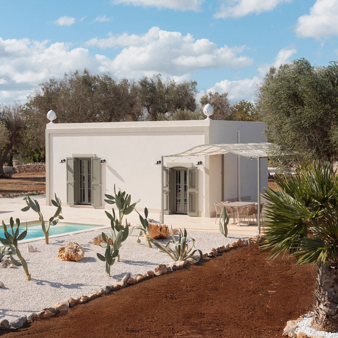 Una villa en Puglia para perderse sin prisa: piedra, olivos y rincones que invitan a quedarse
