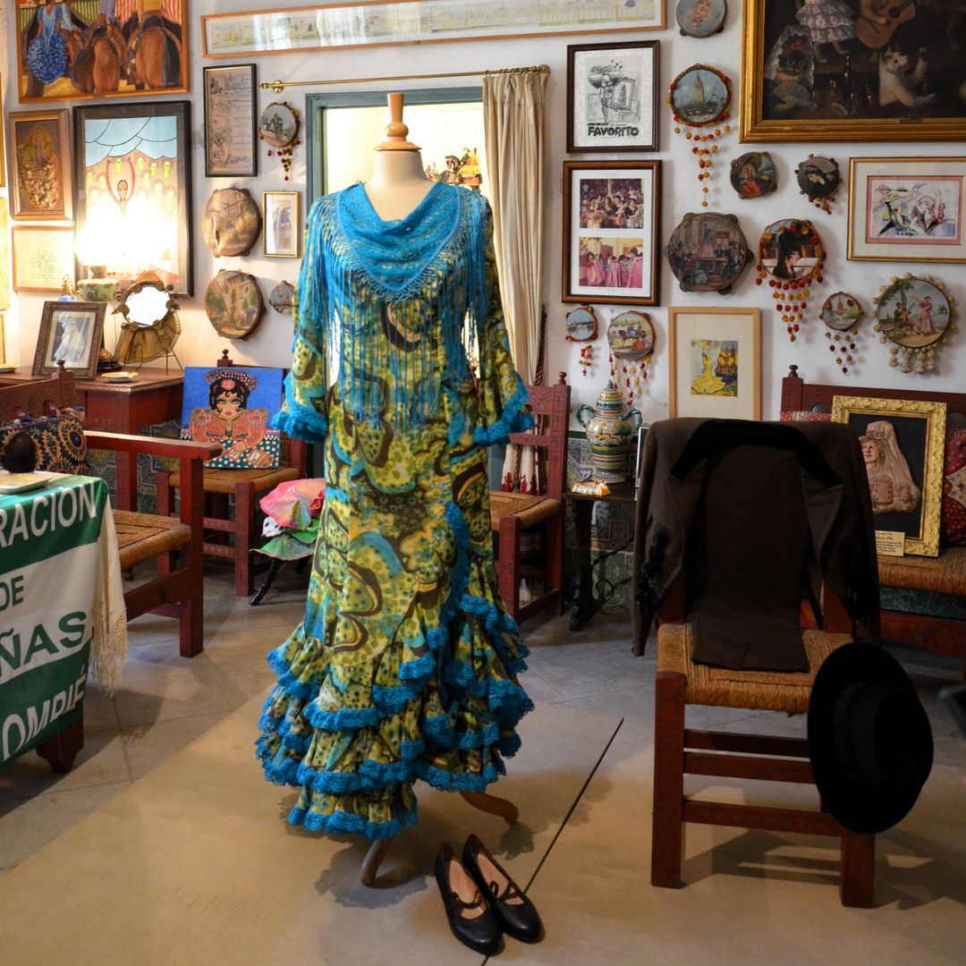 Traje flamenco de CAyetana de Alba en el Palacio de las Dueñas, Sevilla