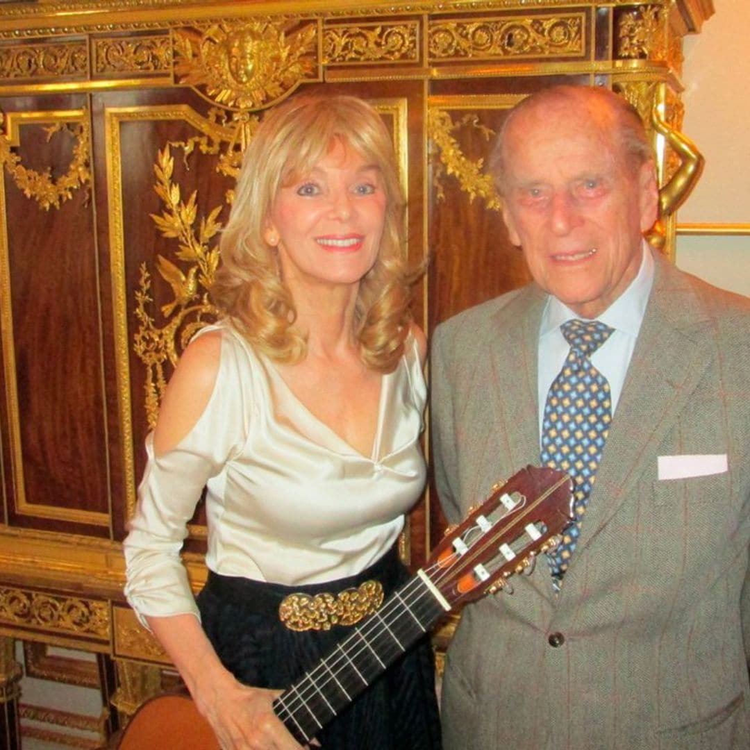 Hablamos con Liona Boyd, la artista de origen español que tuvo una amistad epistolar con el duque de Edimburgo