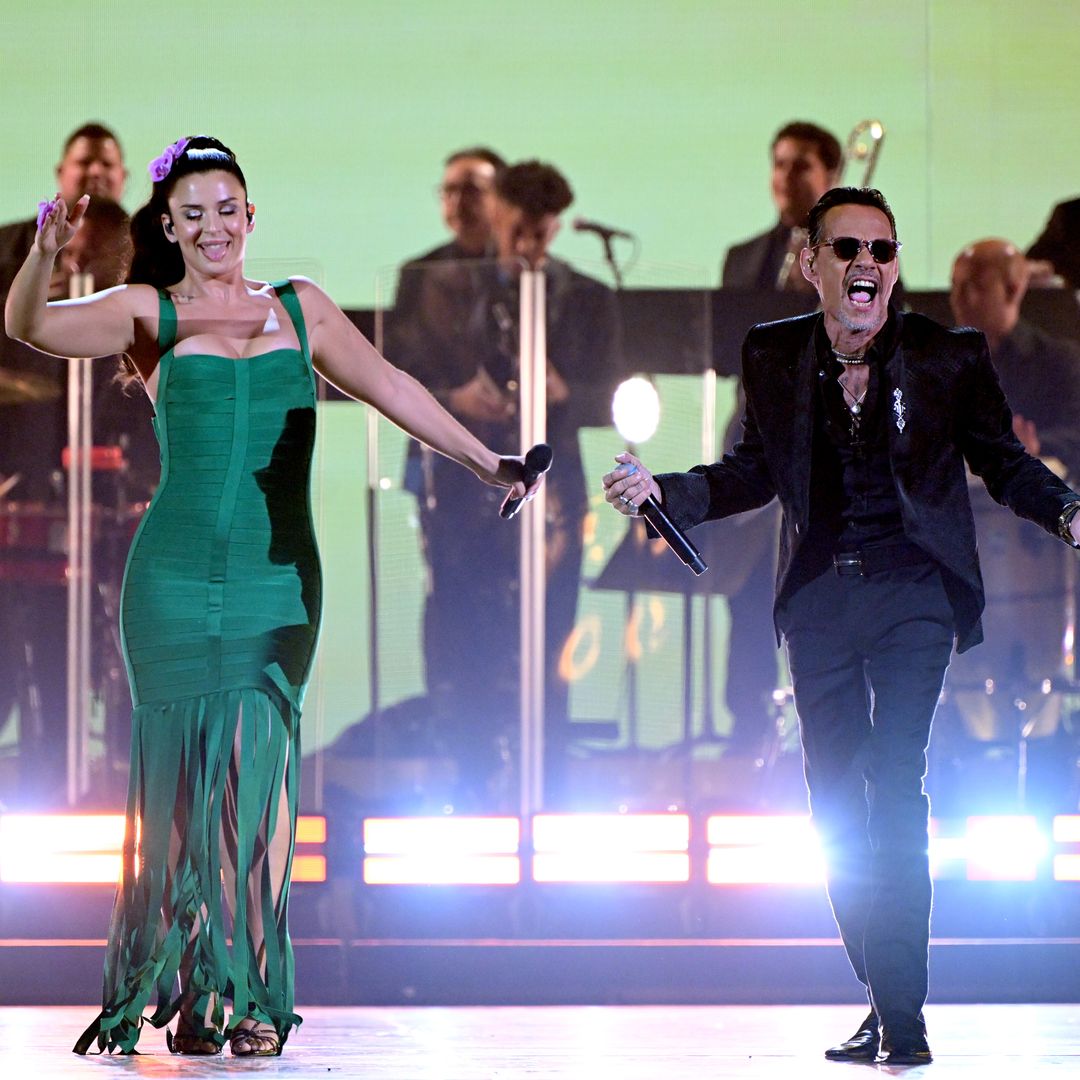 Marc Anthony pone a bailar a Nadia Ferreira y a su bebé con su show en la gala Premio Lo Nuestro