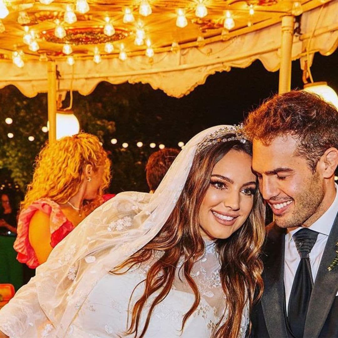 Kelly Brook, 'la mujer perfecta', comparte las fotografías de su fastuosa boda en Italia