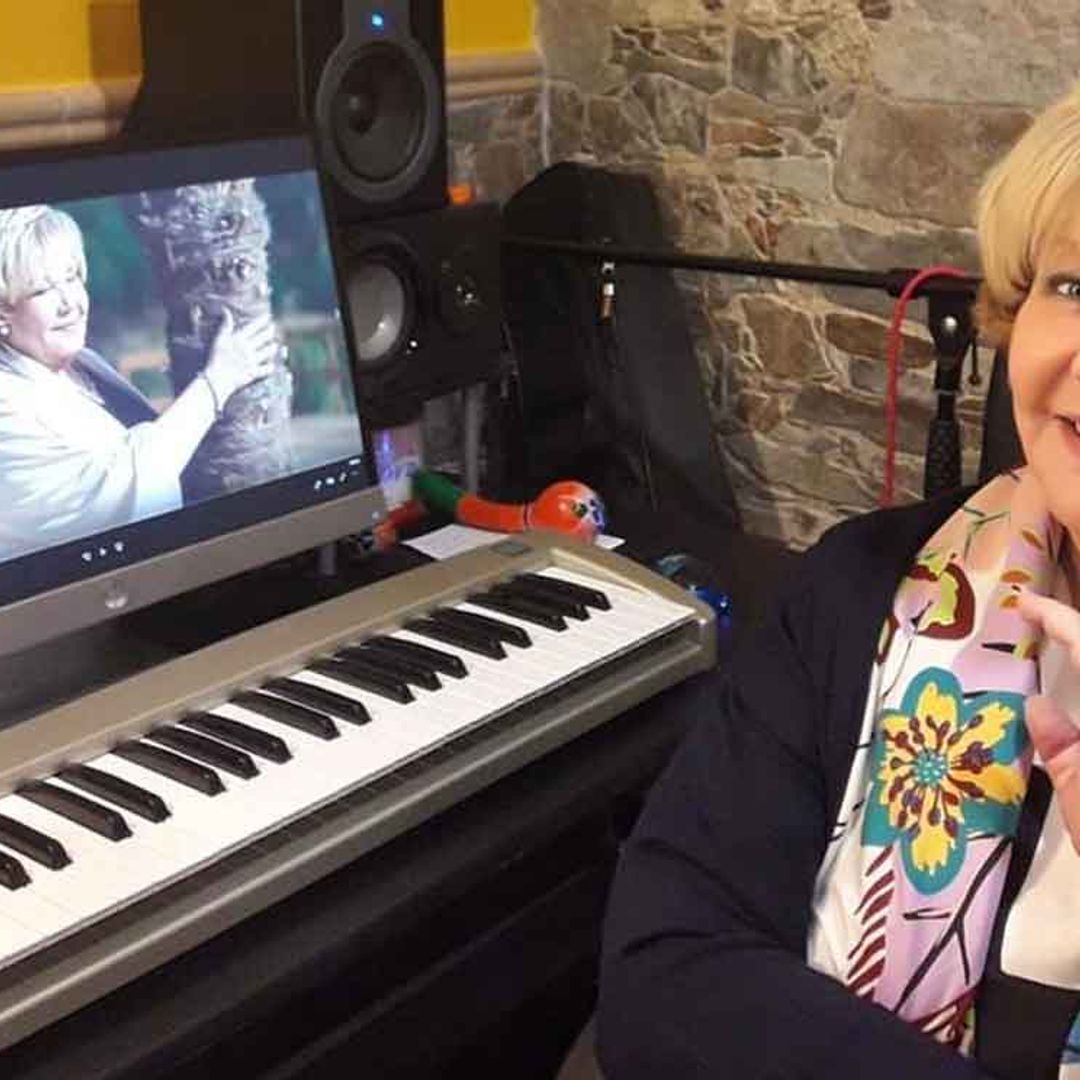 Los entrañables mensajes de Karina que te alegrarán ¡cada día!