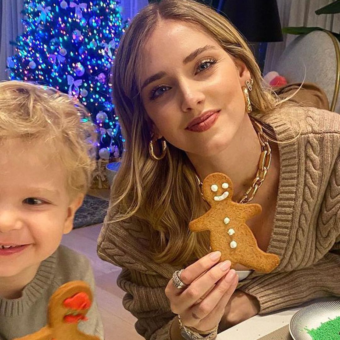 Por si te lo habías perdido, Chiara Ferragni lleva haciendo 'twinning' con su hijo toda la Navidad