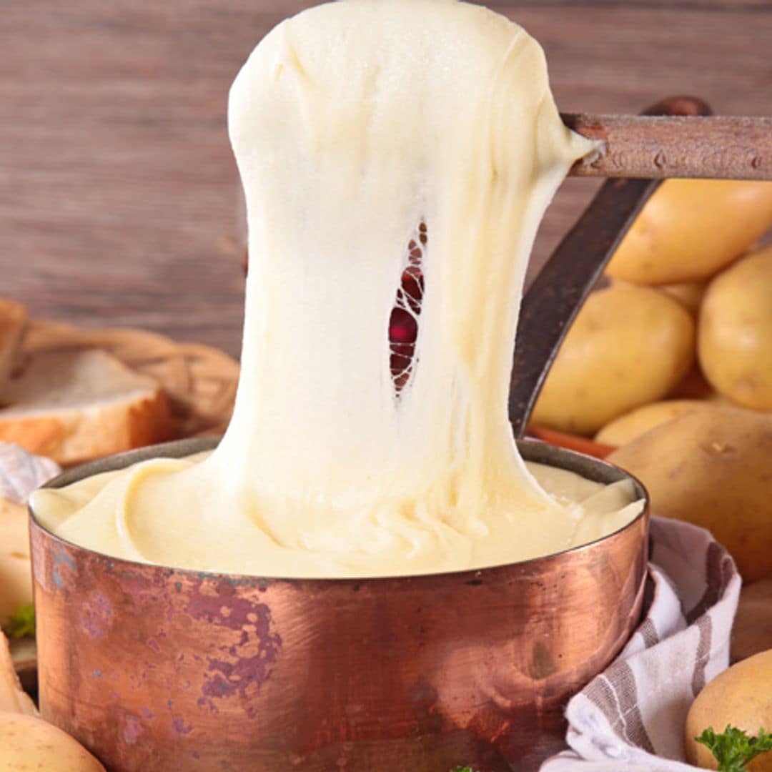 El puré de patatas y queso que nos hace amar (aún más) la cocina francesa