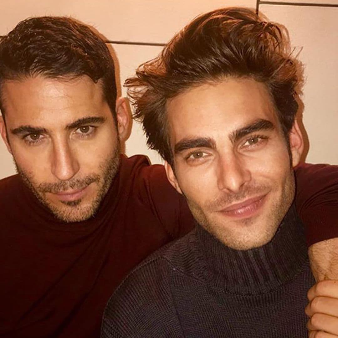 Miguel Ángel Silvestre dedica una divertida y casera felicitación a Jon Kortajarena