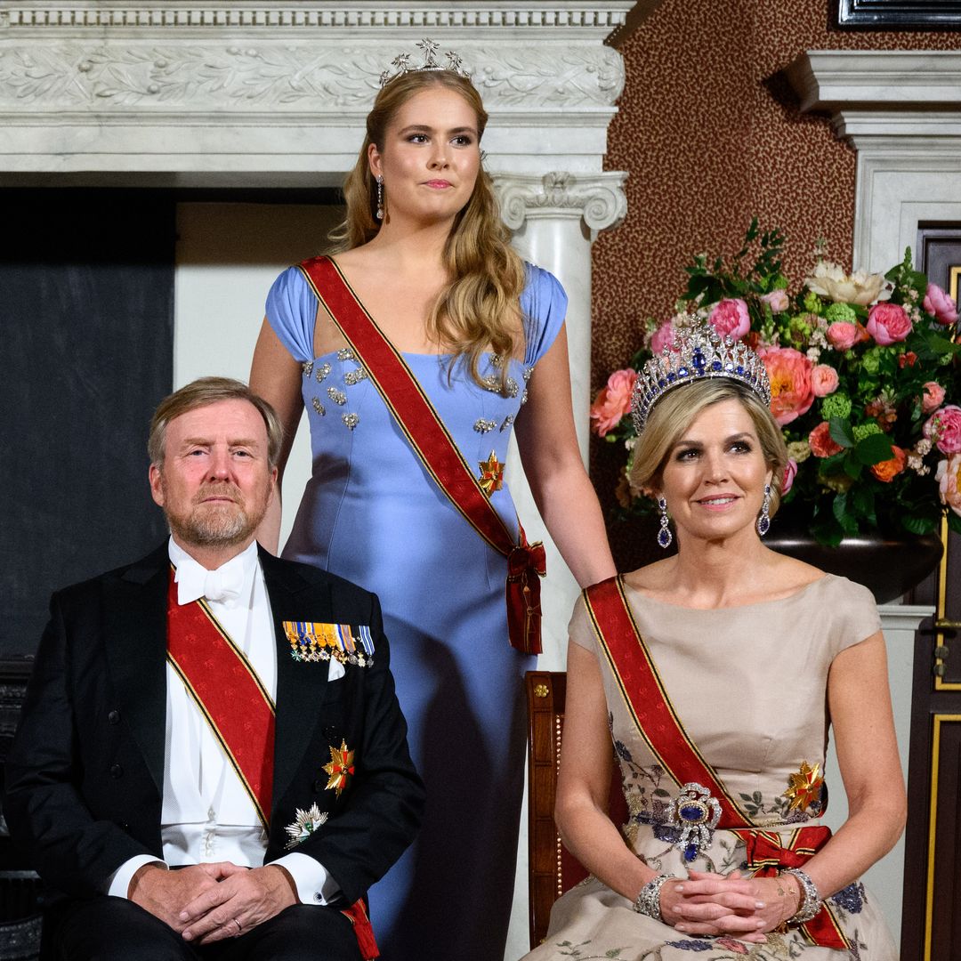 La reina Máxima sorprende con la tiara de zafiros con 665 diamantes y Amalia recupera las estrellas de sus inicios como futura reina