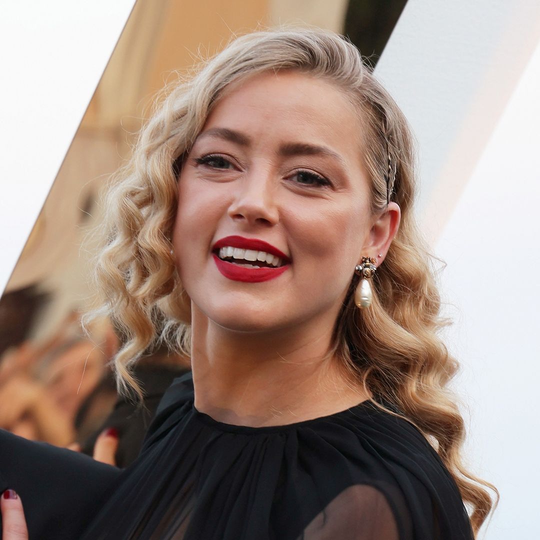 Amber Heard corre su primera media maratón en San Sebastián: "Es posible prepararse en menos de cuatro meses", afirma nuestro entrenador