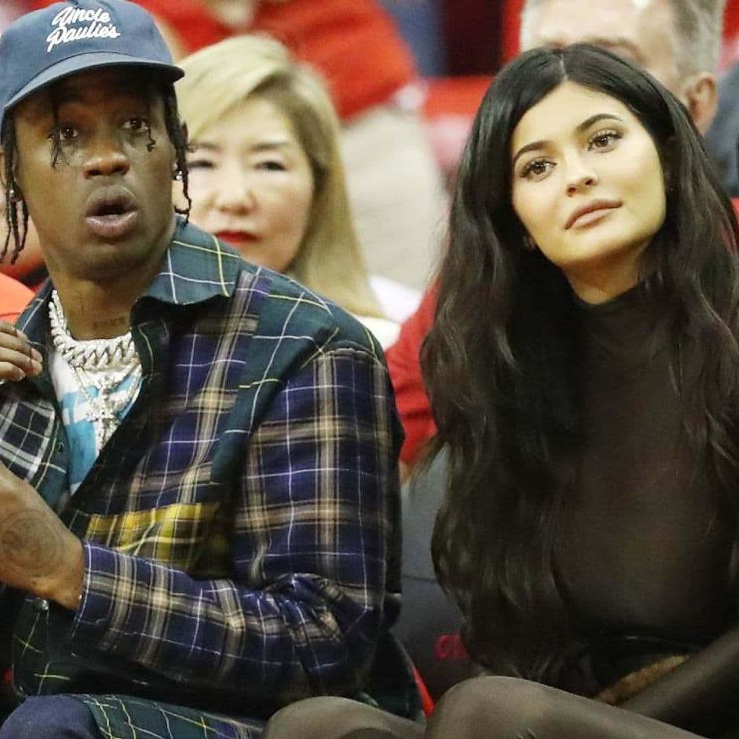 Kylie Jenner y Travis Scott se pronuncian por primera vez sobre la tragedia ocurrida en el concierto del rapero