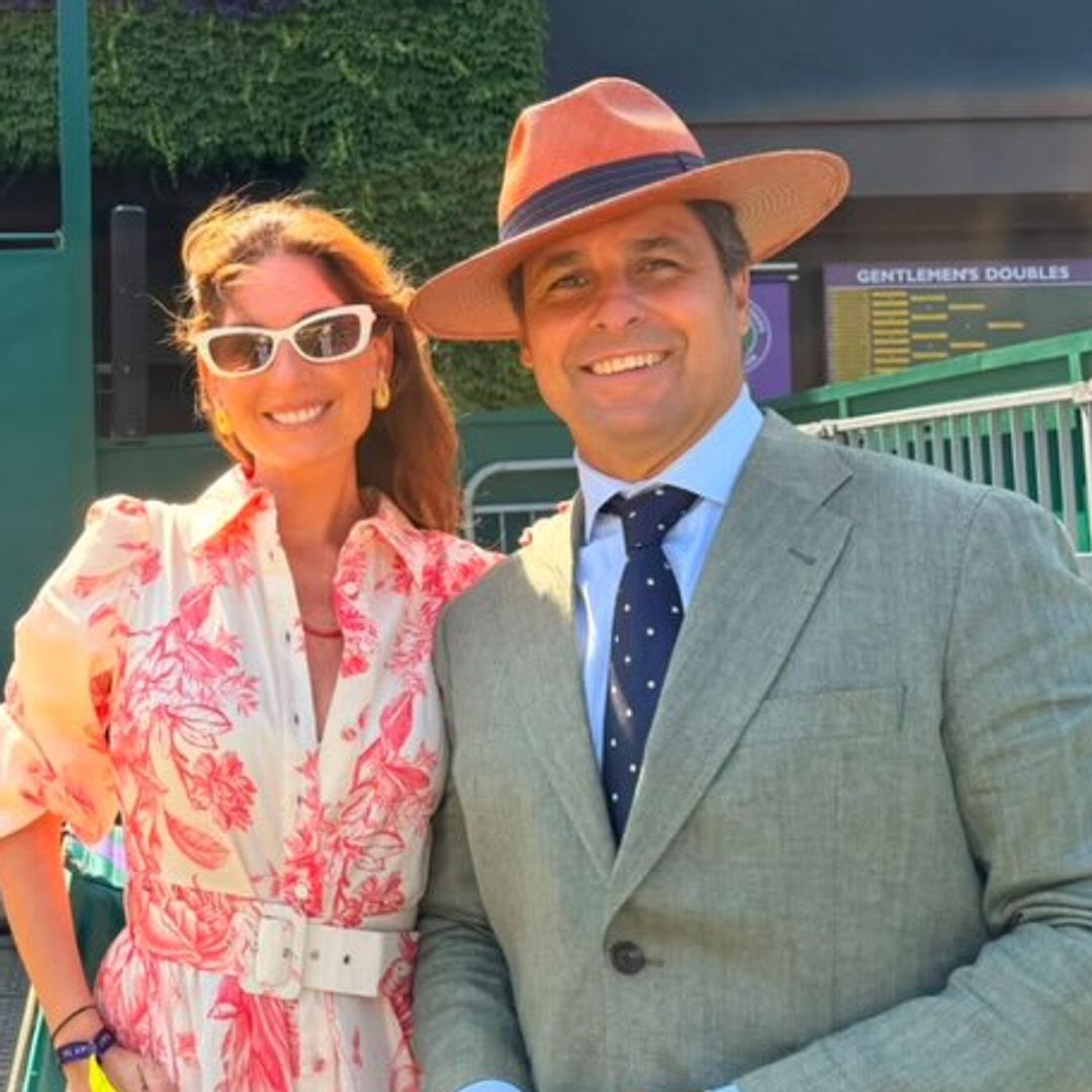 Intentando pronunciar 'Wimbledon' o dando raquetazos: Fran Rivera y Lourdes Montes muestran el torneo desde dentro de la forma más divertida