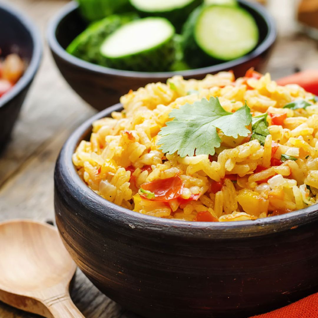 Arroz al azafrán con cilantro y curry