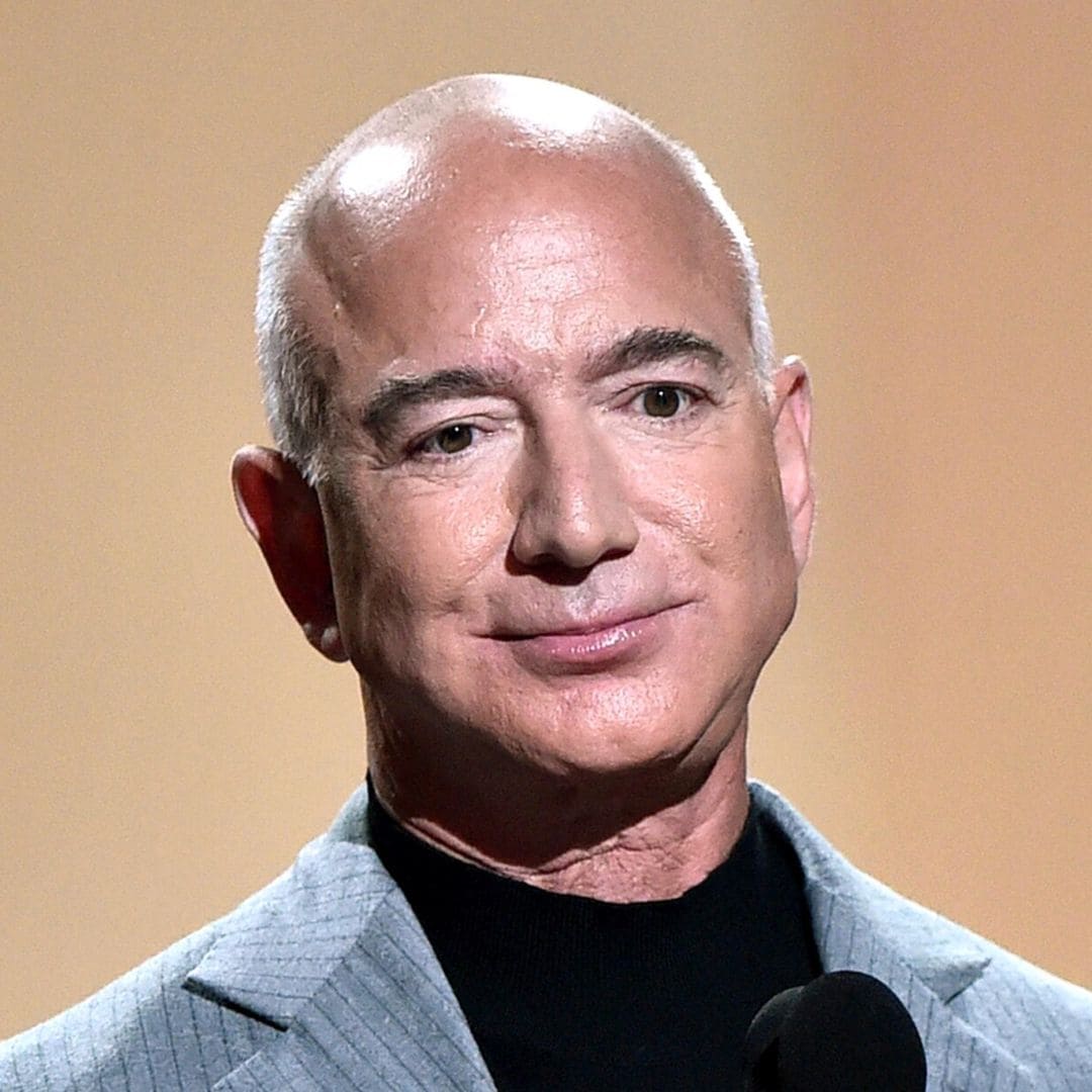 Jeff Bezos estrena el barco de sus sueños en Mallorca: un espectacular velero valorado en 500 millones de dólares