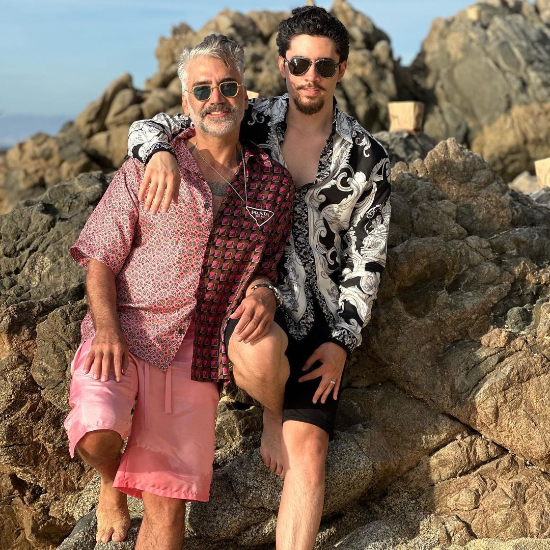 Alex Fernández sale en defensa de su papá, Alejandro Fernández