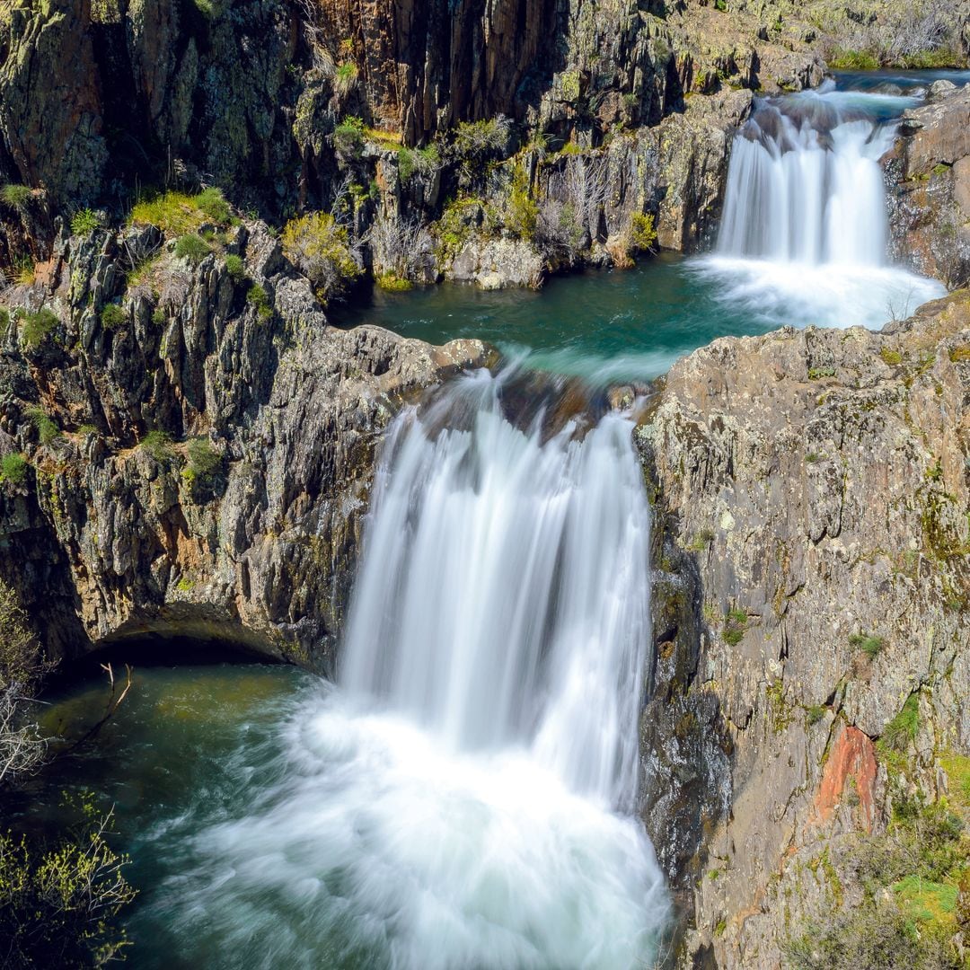 6 cascadas cerca de Madrid perfectas para disfrutar y refrescarte