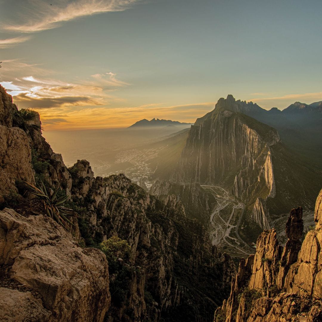 El espectacular paisaje de cañones de La Huasteca de Nuevo León, México