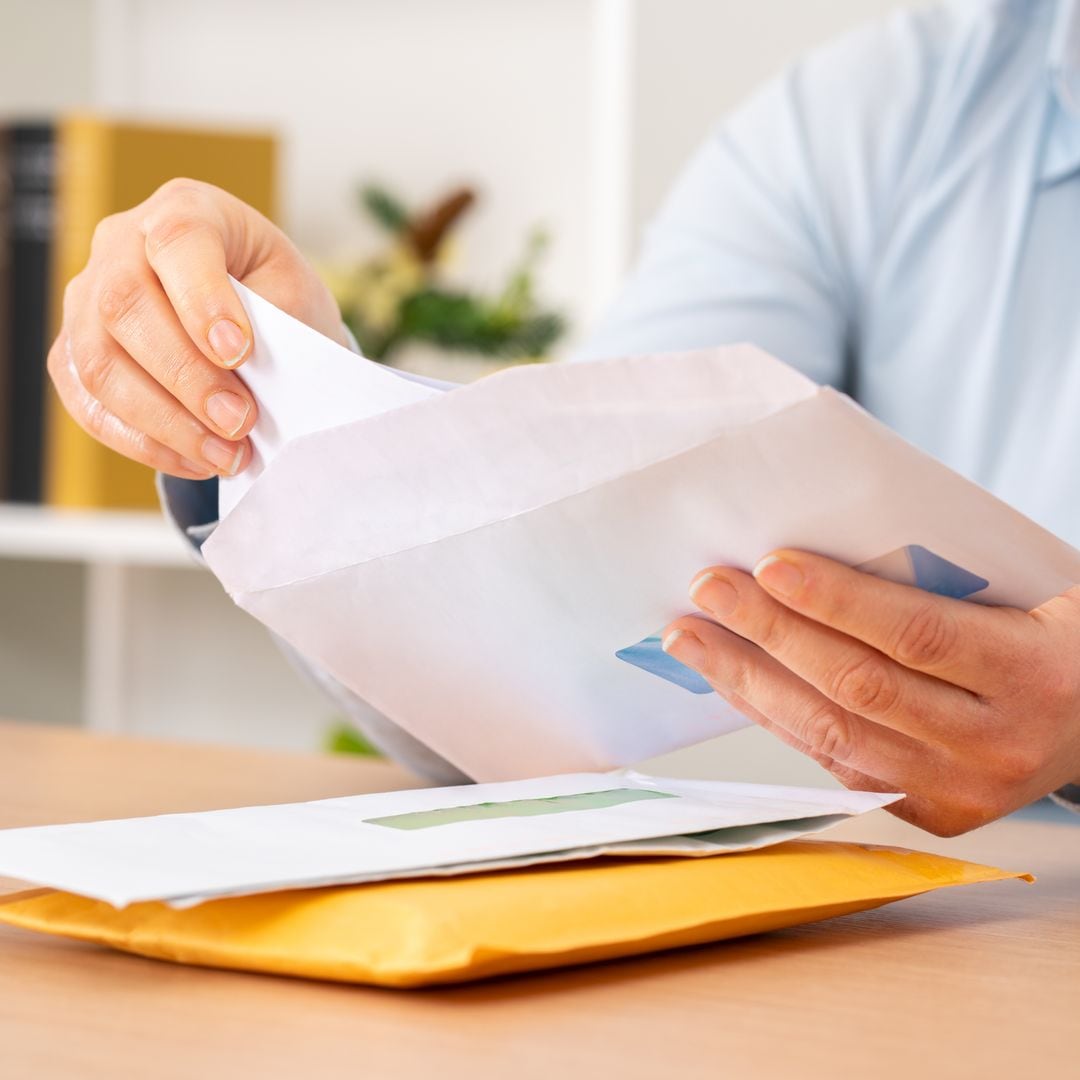 Hacienda envía 'cartas del miedo': cómo actuar si te llega una antes de fin de año