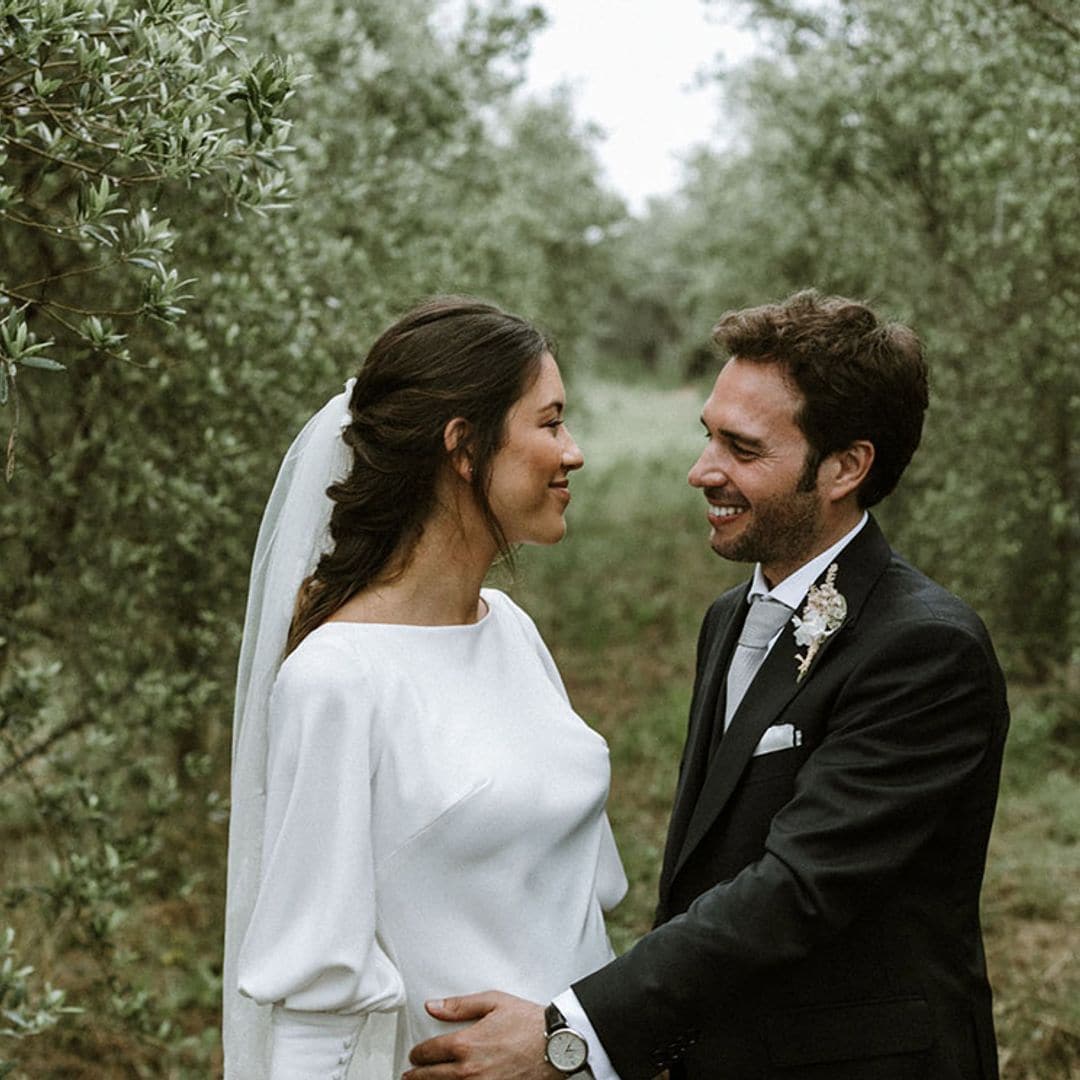 Laura y Víctor, una de las primeras parejas en celebrar su boda durante la 'nueva normalidad'