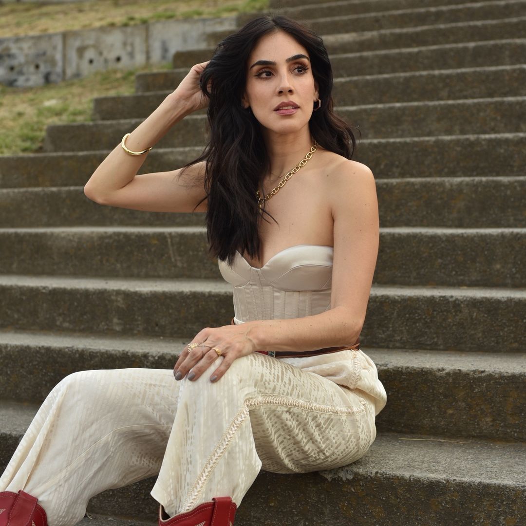 Sandra Echeverría regresa a la música con 'Con esta me despido', un himno de amor propio