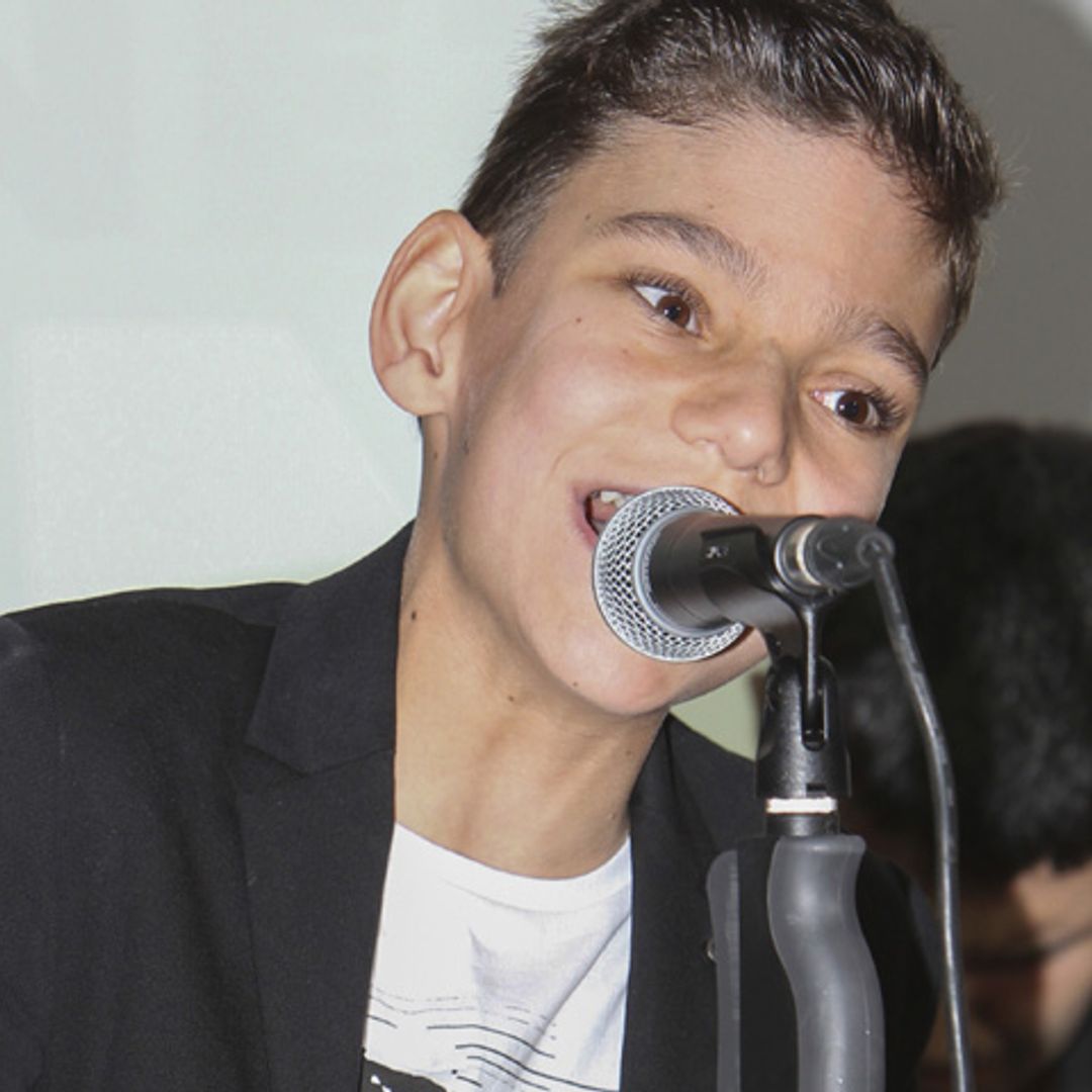 ¡Todos con Adrián! Las redes sociales se vuelcan con el cantante tras ser operado dos veces de urgencia