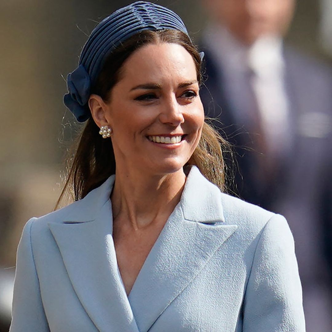 La última conexión de Kate y Letizia, el vestido cruzado que nunca pasará de moda