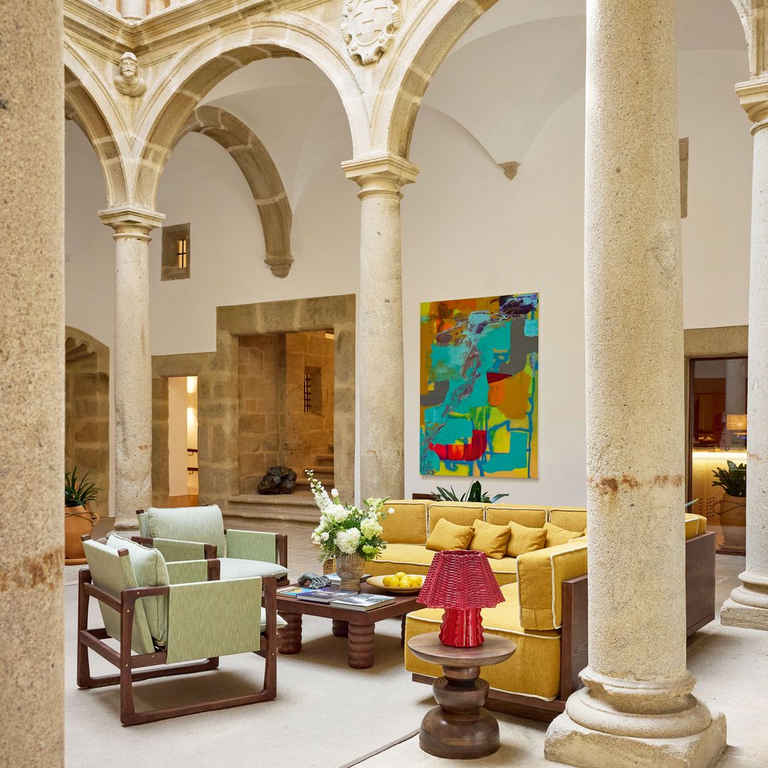 Vista del claustro de la mansión