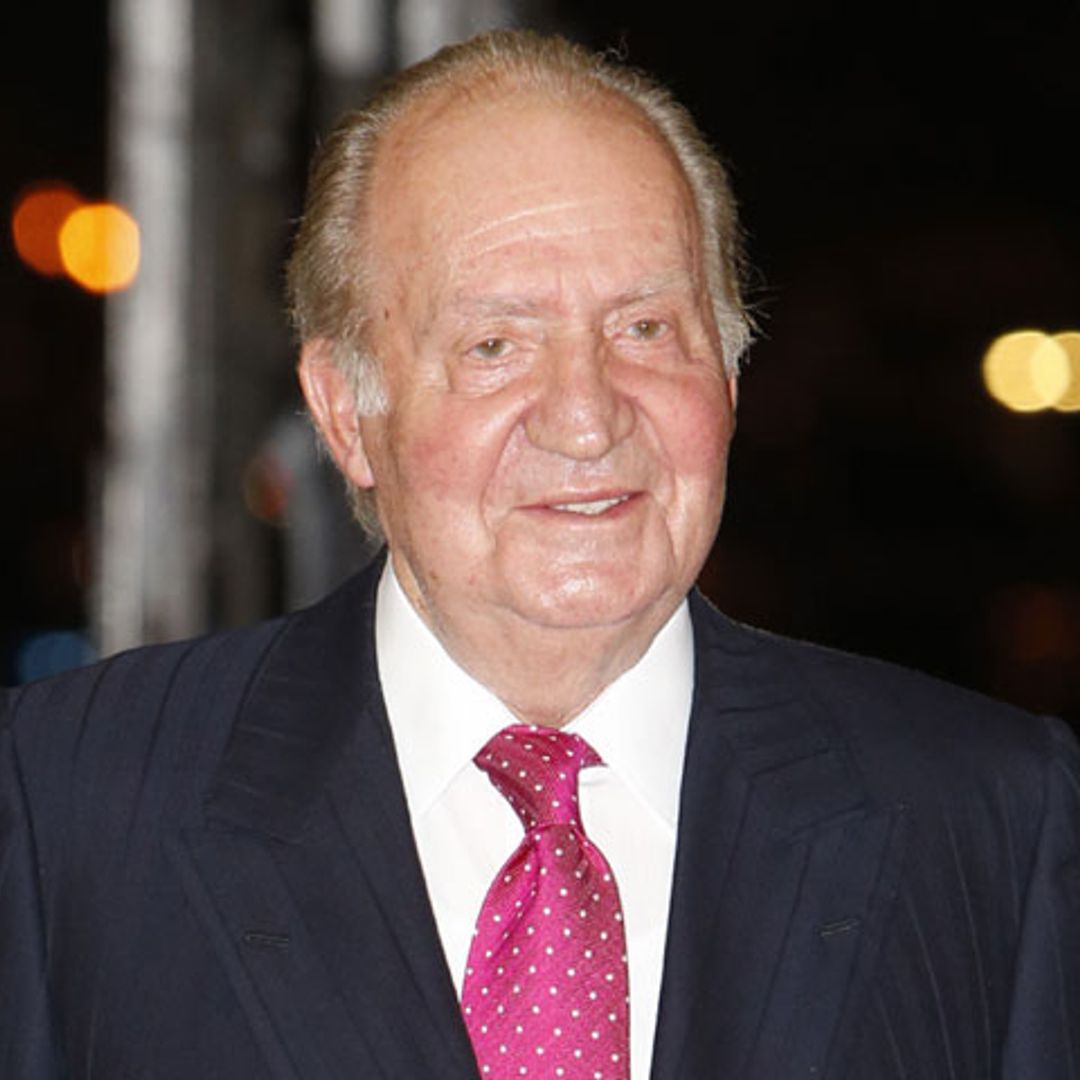 El rey Juan Carlos, operado de la rodilla con éxito