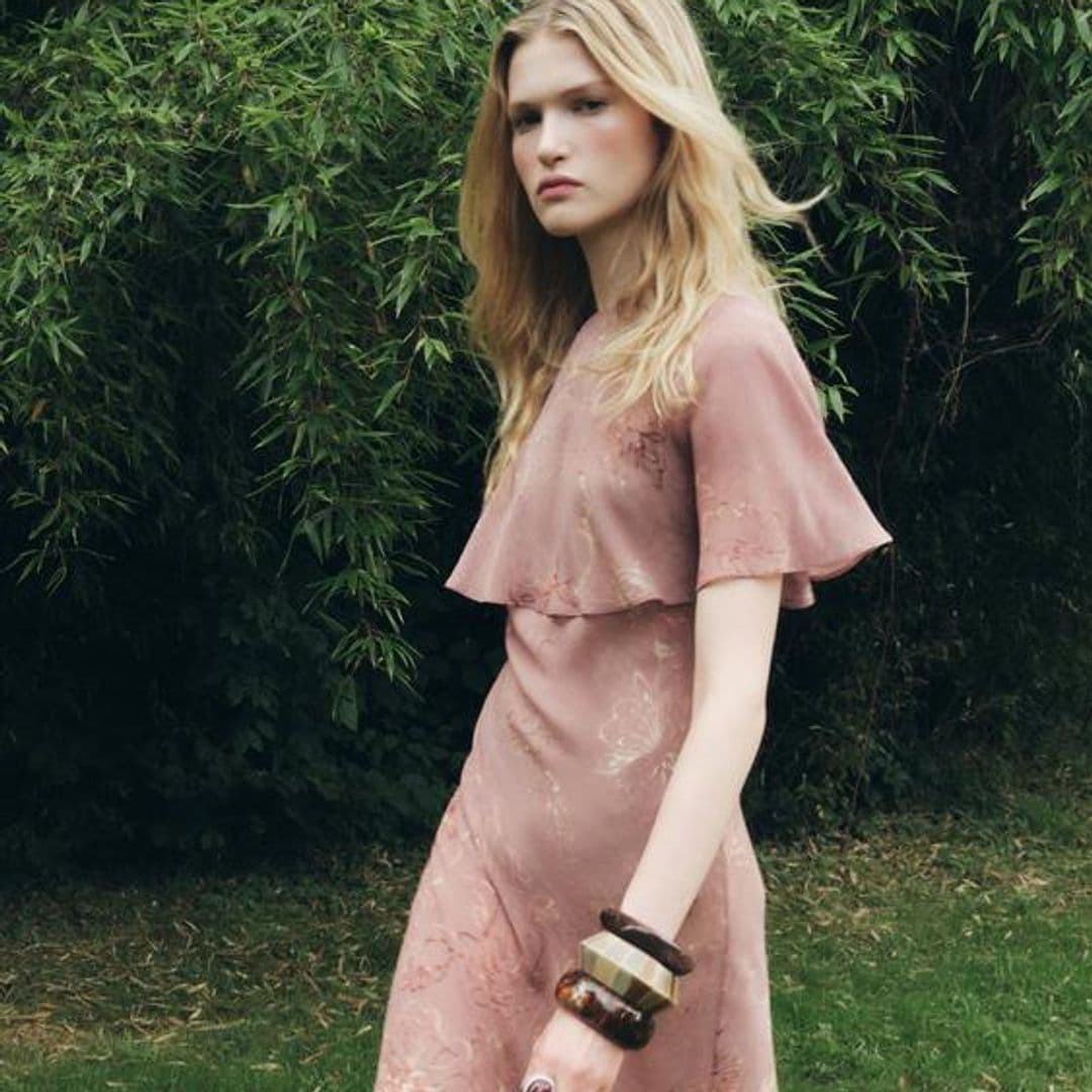 12 vestidos de invitada que puedes encontrar en Zara estas rebajas