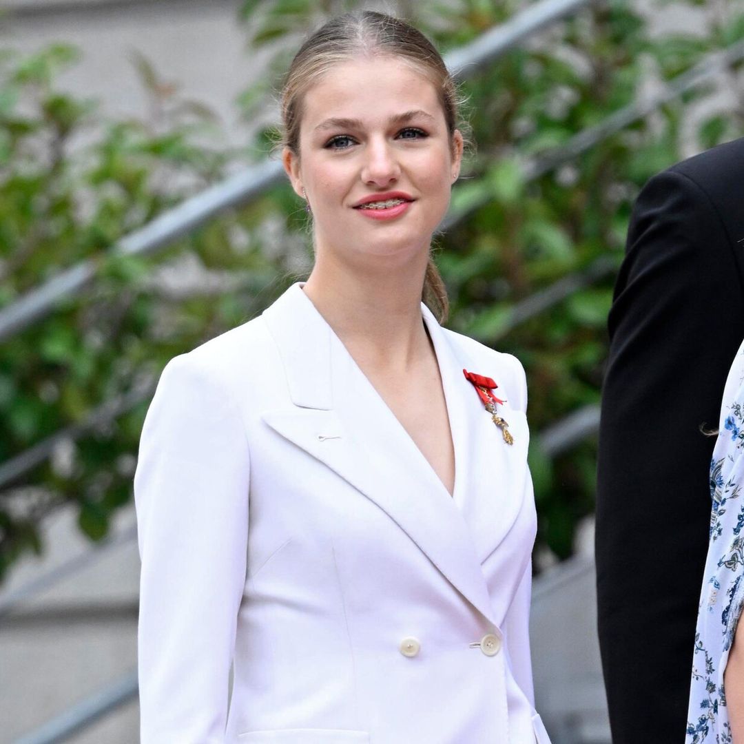 Estas son 10 veces en las que un traje blanco ha sido protagonista