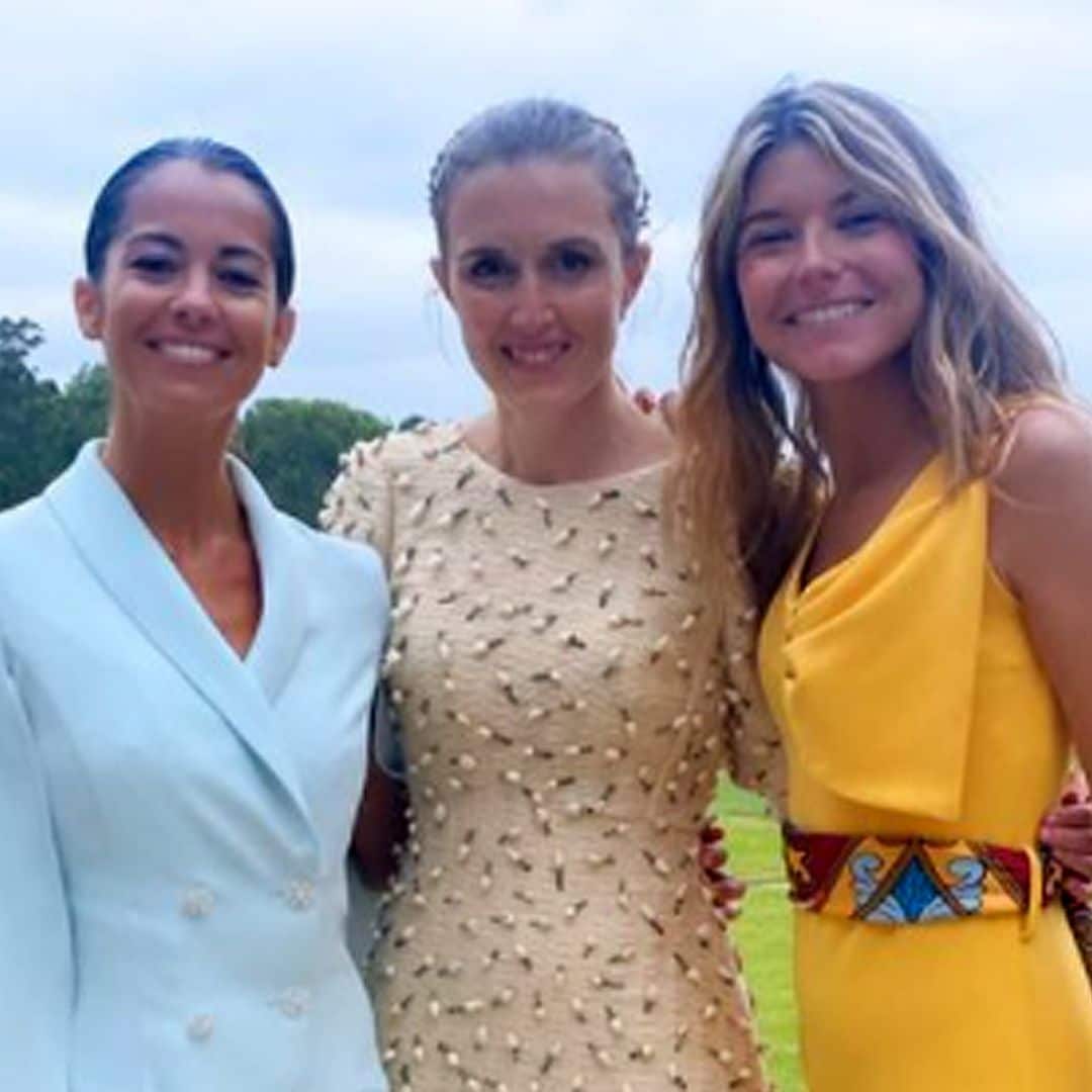 La cantante Sofía Ellar, radiante en la boda de una de las mejores amigas de Belén Corsini