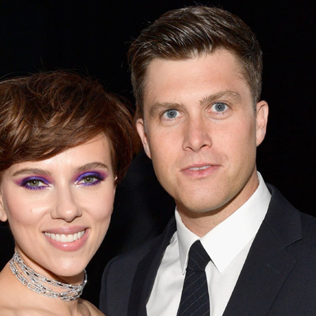 ¡Saltan chispas! Scarlett Johansson y Colin Jost, enamoradísimos en su debut sobre la alfombra roja