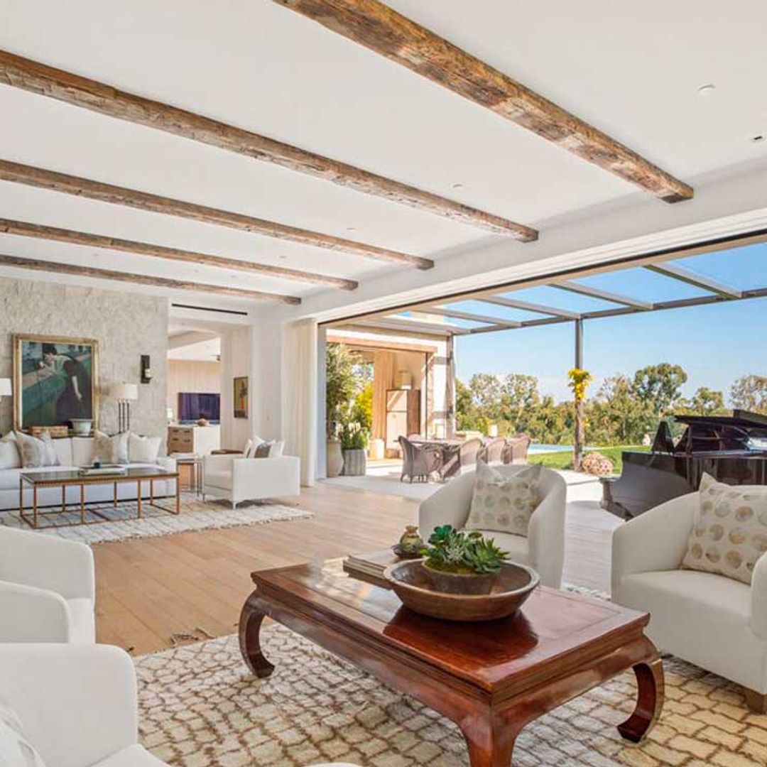 Michelle Pfeiffer vende su impresionante mansión de Los Ángeles, ¿entramos?