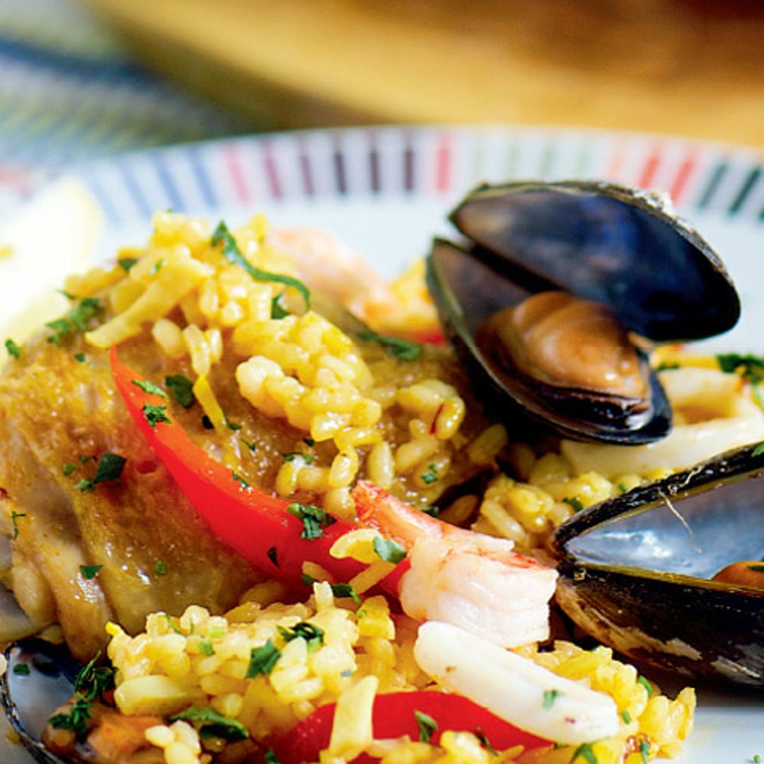 Paella mixta