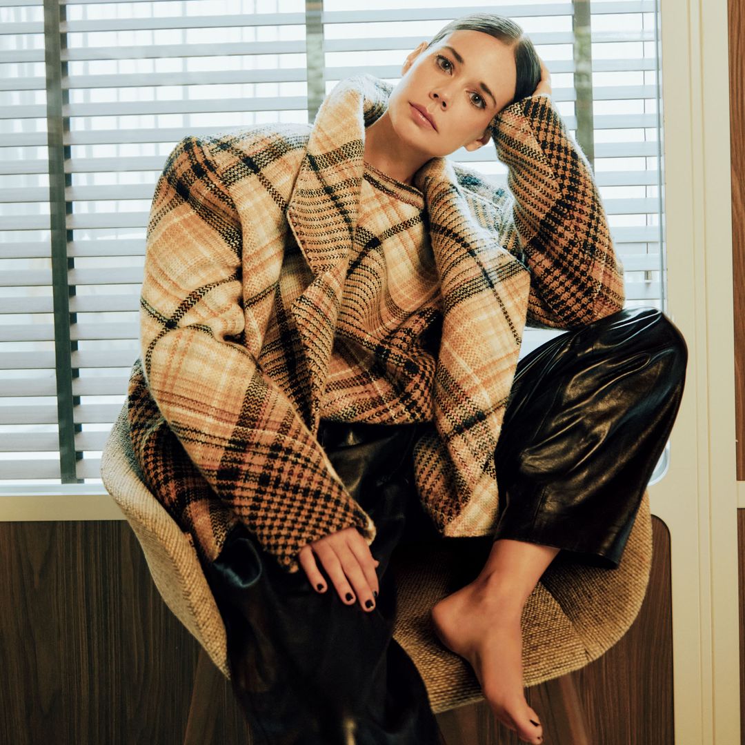 Laia Costa: "Recuerdo que en los BAFTA tuve una discusión porque querían que llevara un vestido con el que no me sentía cómoda. Desde entonces, elijo ser yo misma"
