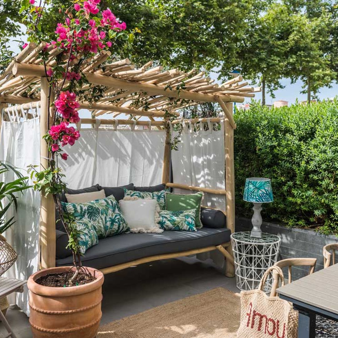 Una casa de fin de semana con una decoración al más puro estilo mediterráneo