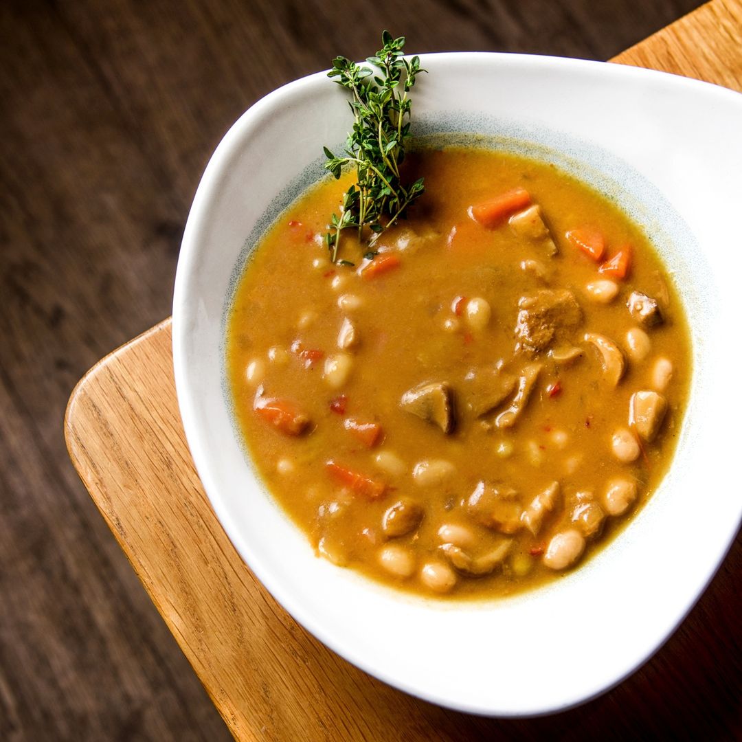 Plato de cuchara menú del día Mercado de la Reina Madrid