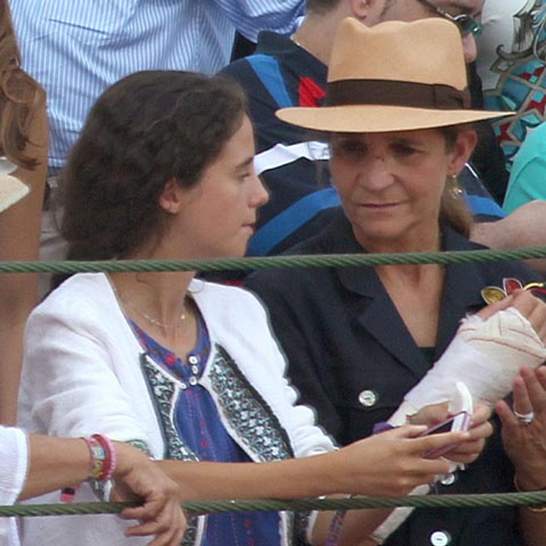 La infanta Elena reaparece tras su accidente de equitación en el homenaje al torero Víctor Barrio