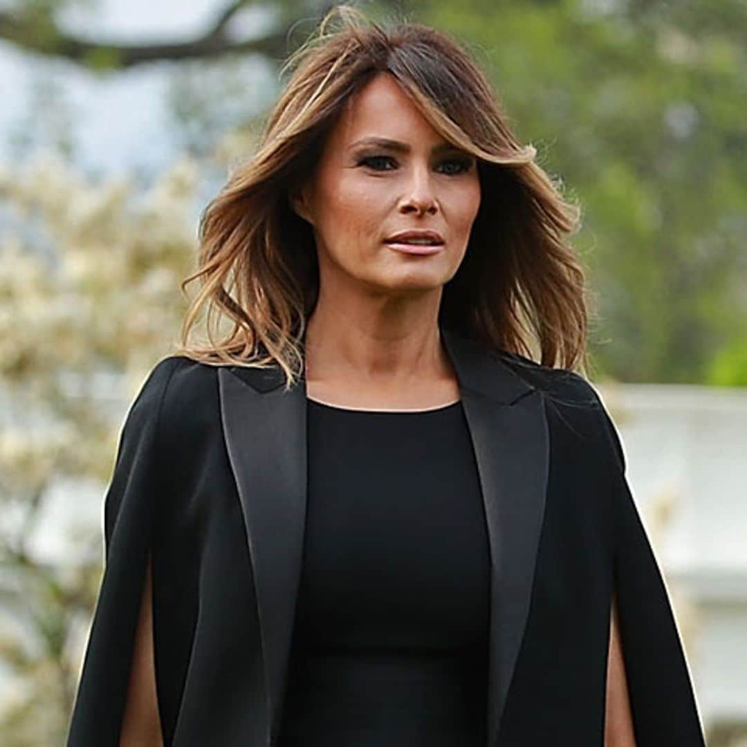 El vestido con capa, nueva conexión entre Melania Trump y la realeza
