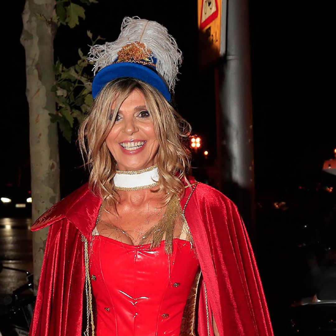 Arancha de Benito celebra su 50 cumpleaños con una divertida fiesta de disfraces