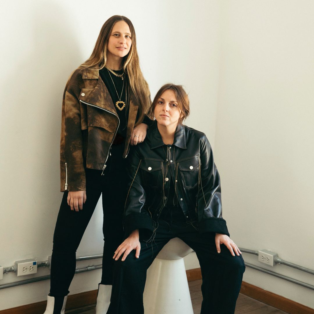 Amkie Gamus: Moda sustentable y de proceso artesanal hecha en México