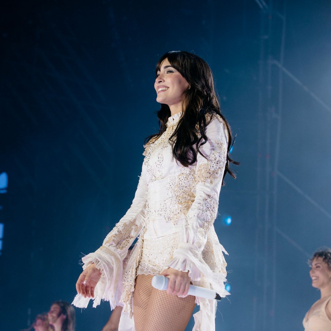 La declaración de amor de Aitana a Plex en el arranque de su gira mundial: "A mi novio, que lo amo"