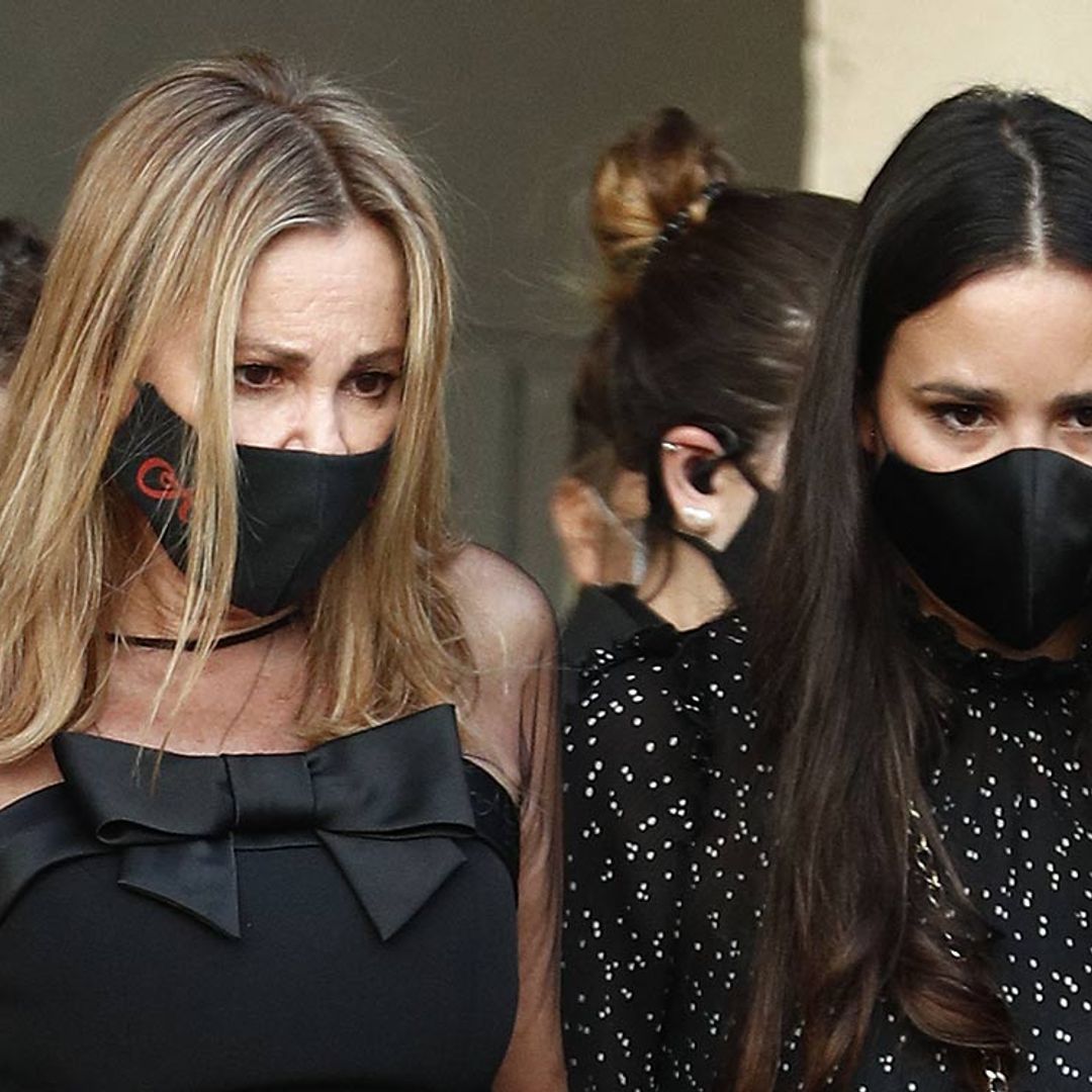 Carolina, la novia de Álex, el gran apoyo de Ana Obregón en el adiós a su hijo