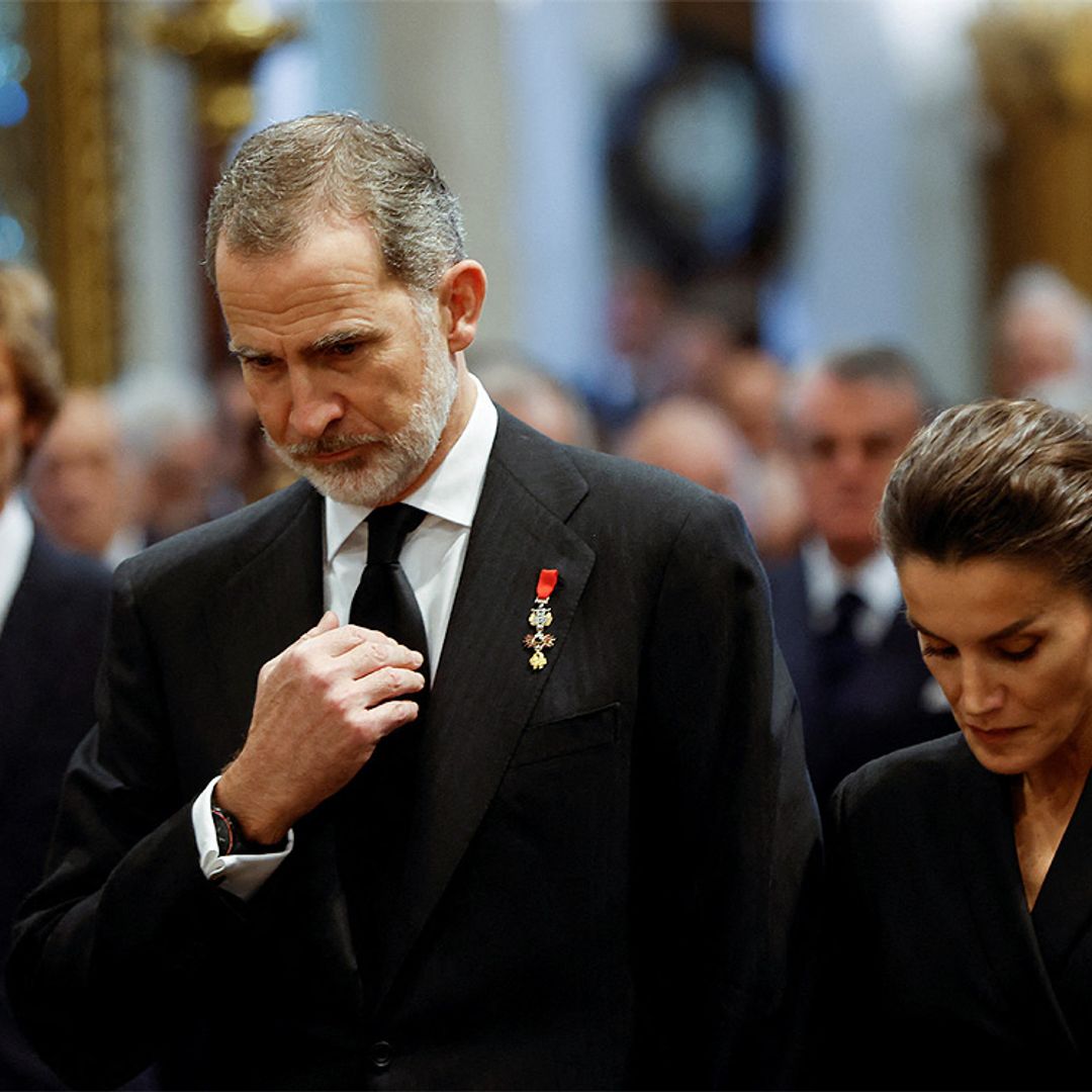 En directo: el último adiós a Constantino de Grecia en la catedral de Atenas