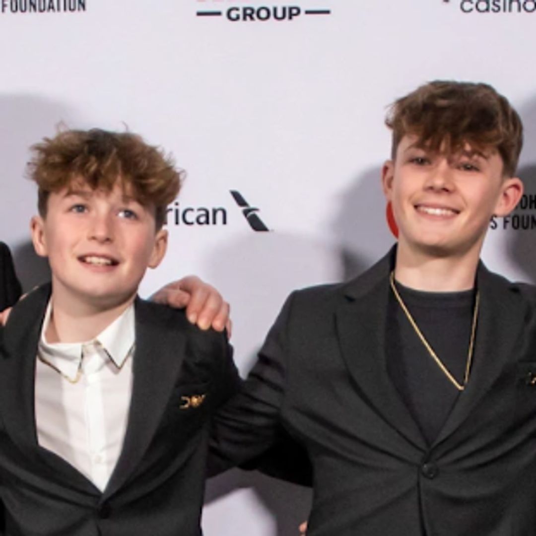 Las nuevas fotos de los hijos adolescentes de Elton John sorprenden por este motivo