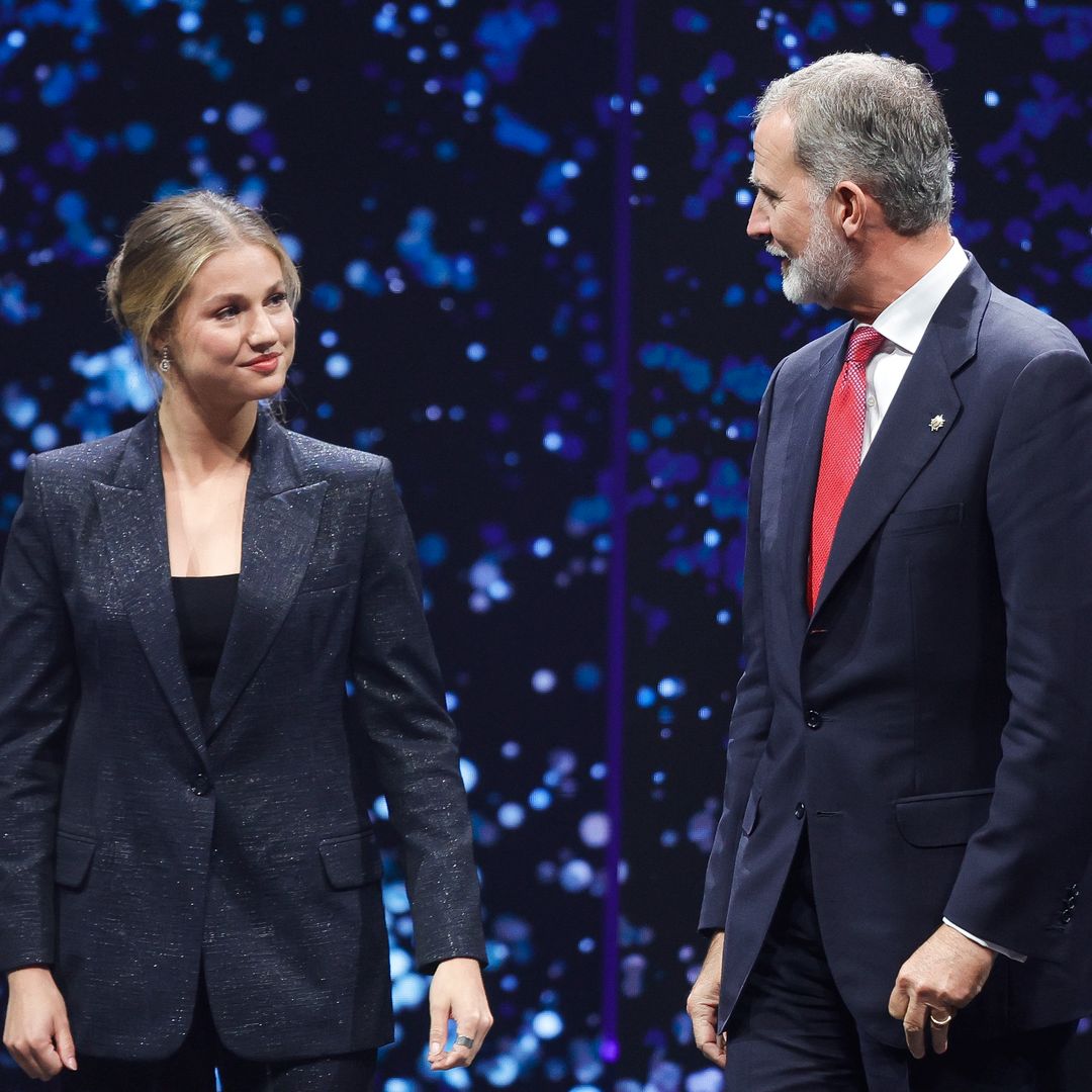 Los premios Princesa de Girona, al detalle: del “Iniesta de mi vida” del rey Felipe a los looks 'twinning' de Letizia y Leonor