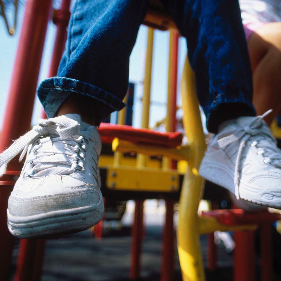 Hemos buscado las mejores zapatillas 'barefoot' para niños: estas son nuestras favoritas para la vuelta al cole