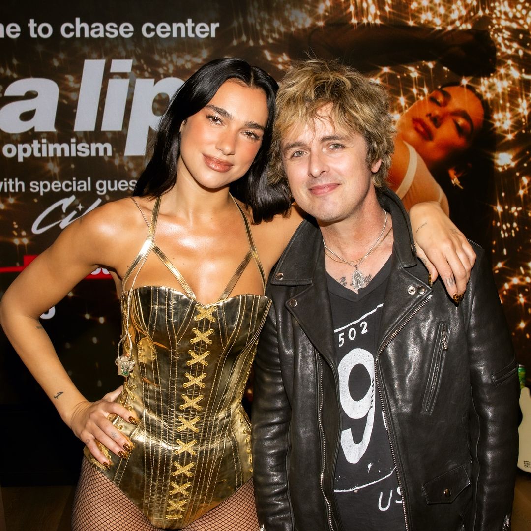 Dua Lipa con Billie Joe Armstrong de Green Day