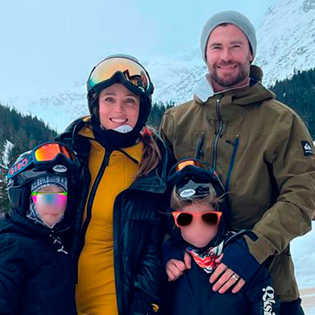 Elsa Pataky y sus hijos 'vuelan' sobre la nieve gracias a la impresionante fuerza de 'Thor' Hemsworth