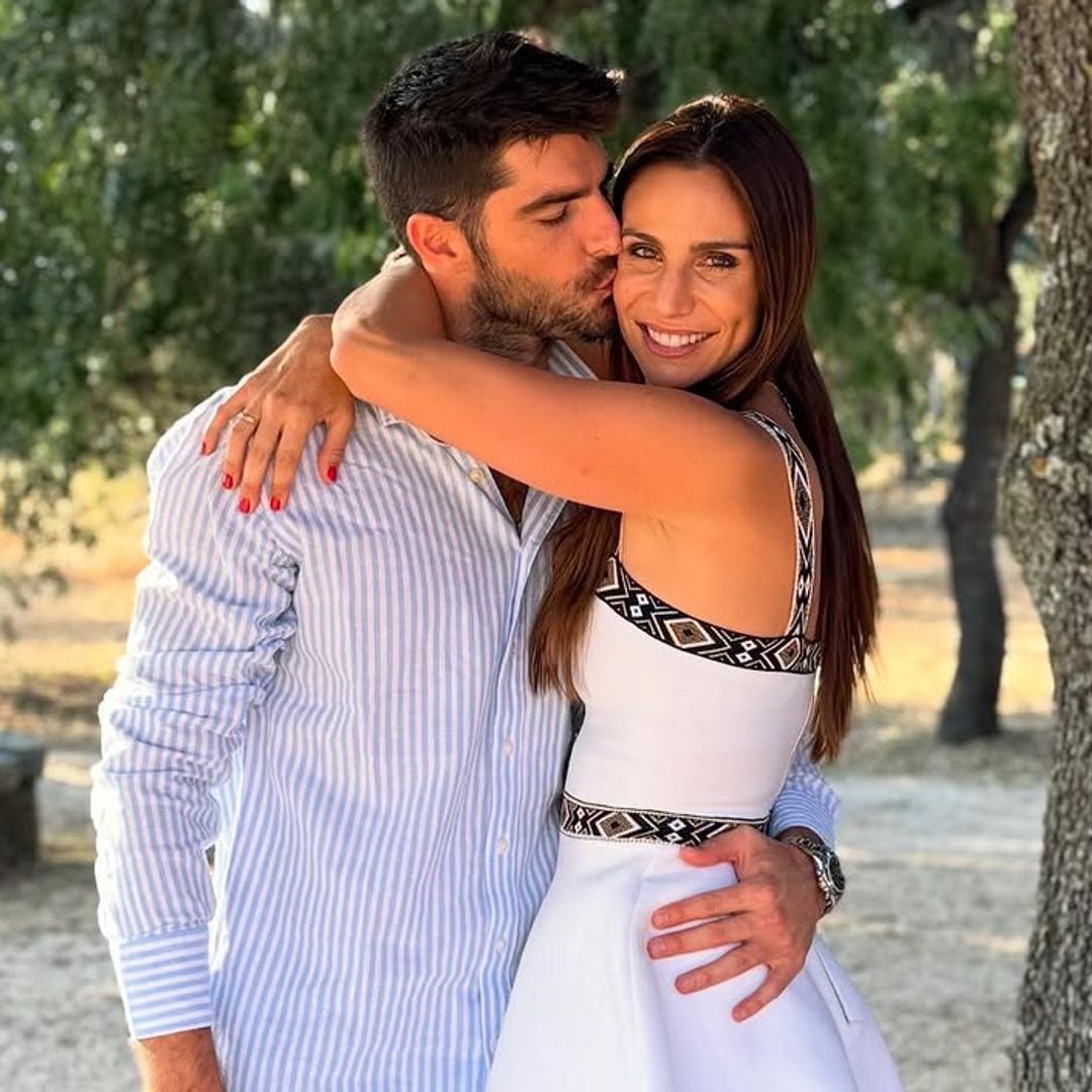 Lucía Villalón celebra la preboda de su prima y confiesa su inquietud al tener que separarse de sus 2 hijos