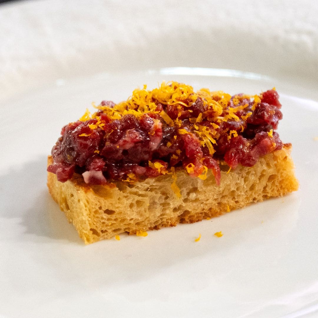 Sin aliño y con carne madurada: así es el ‘Mejor Steak tartar’ de España