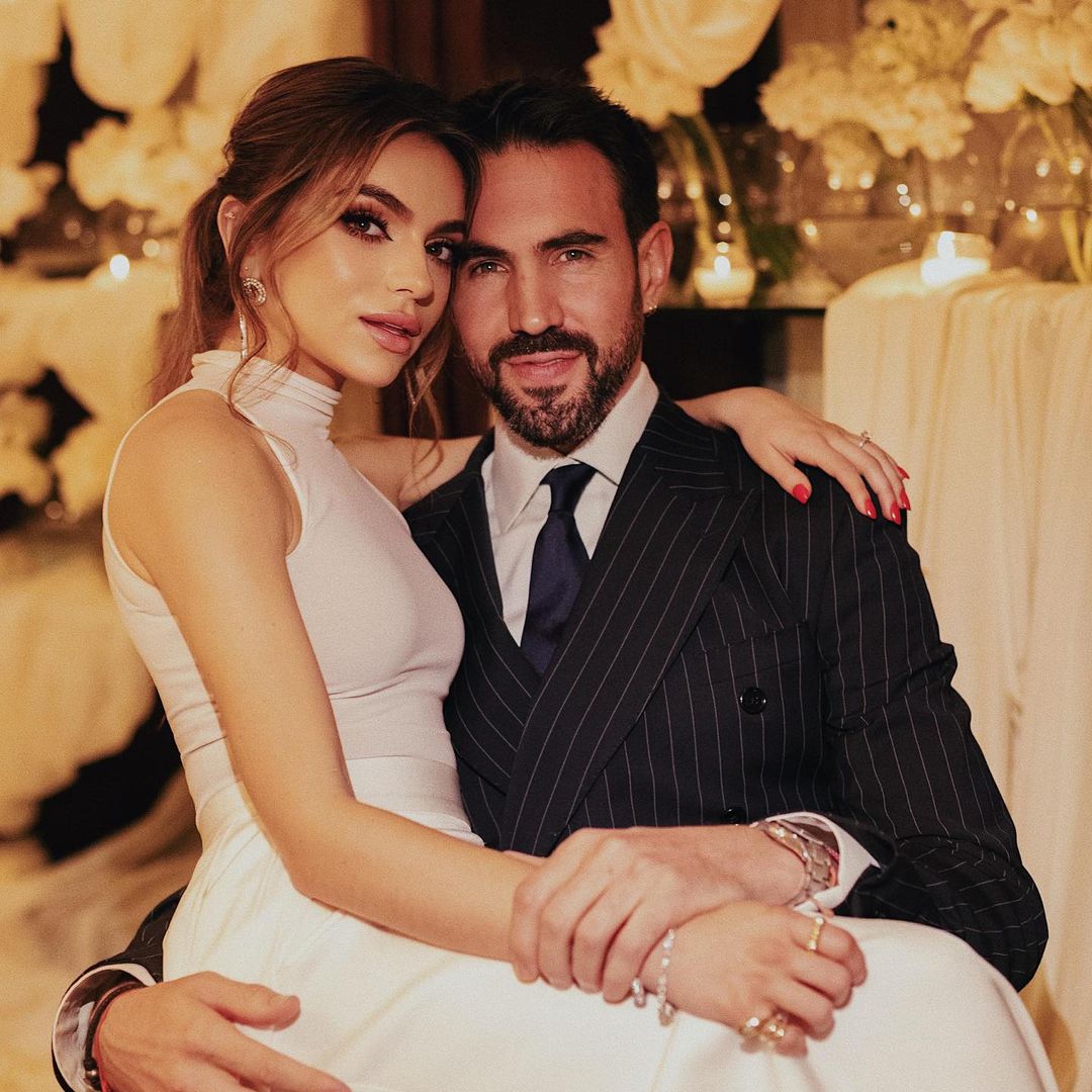 Enamorada, Sofía Castro celebra su primer aniversario de boda civil con Pablo Bernot
