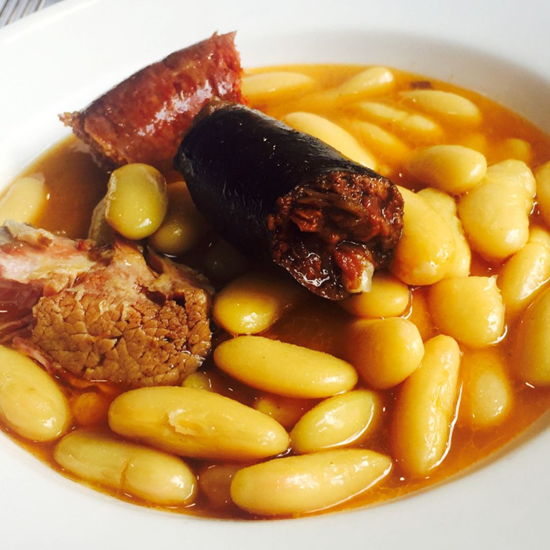 Cinco restaurantes para comer una rica fabada sin pisar Asturias